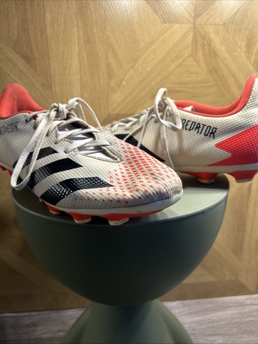 Addidas predators football - addidas,